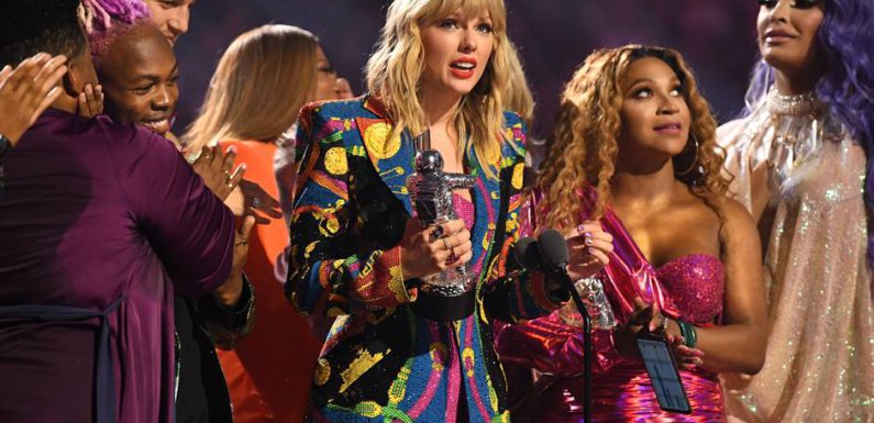 Свифт, Айлиш и Гранде стали триумфаторами MTV Video Music Awards