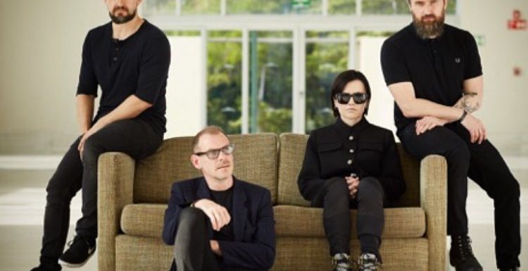 Cranberries выпустила клип «Wake Me When It’s Over»