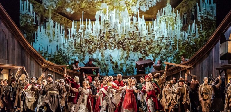 Welsh Opera House на сцене Ковент-Гардена: И мир, и война
