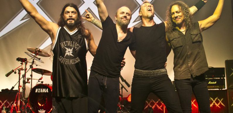 Metallica сыграла «Группу крови» в Москве