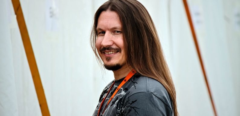 Басист Кипелова стал отцом
