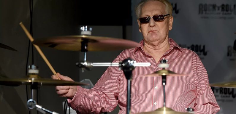 80-летний барабанщик Cream попал в больницу